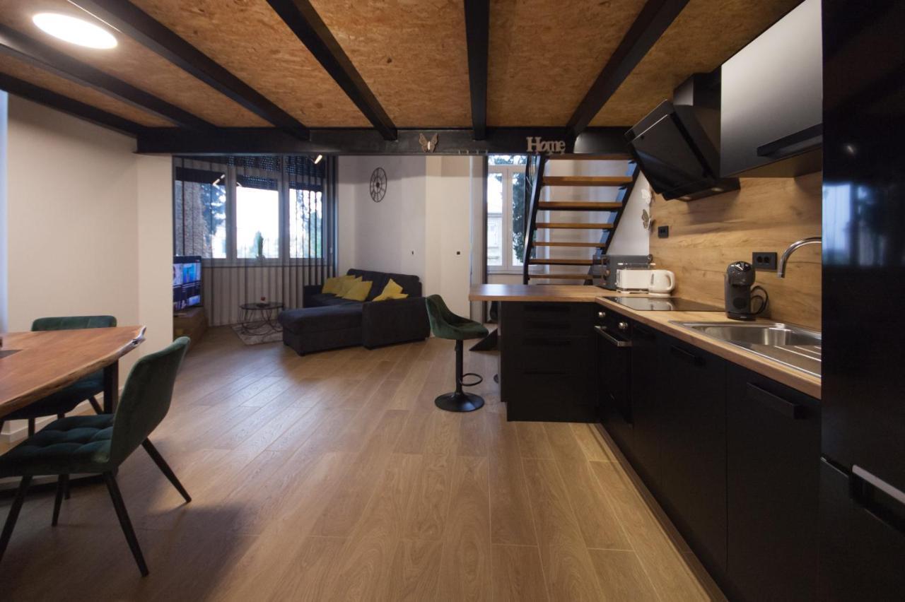 Apartment Josip プーラ エクステリア 写真