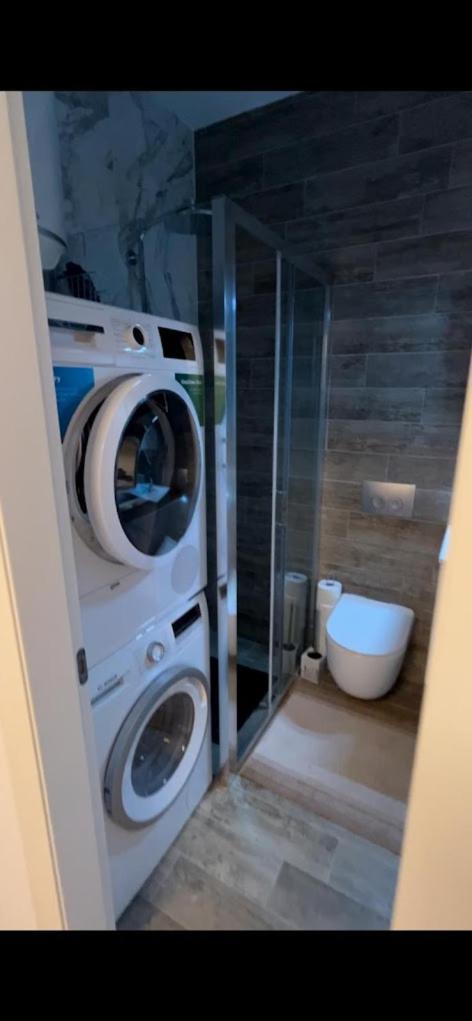 Apartment Josip プーラ エクステリア 写真